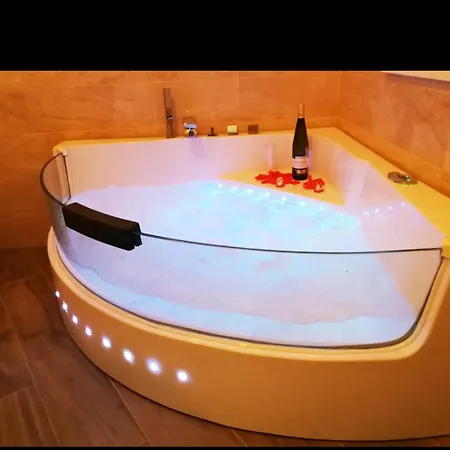 Vanity Deluxe Apartament *